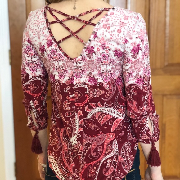 Hollister long sleeve - Picture 3 of 4